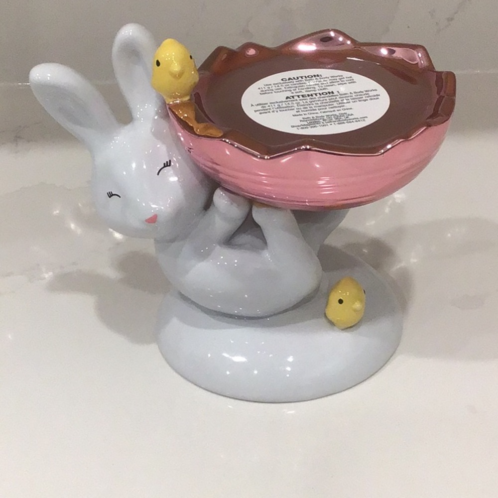 Bath & Body Works Bunny 3 wick candle holder Easter decor